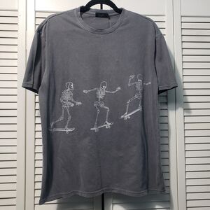 Truth Skater Graphic T-Shirt Men's Size Small Gray Skating Skeletons Cotton Tee